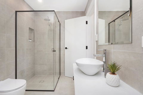 Modern Guest House - Accommodation Daintree 8