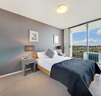 Wyndel Apartments North Sydney - Harbour Watch - Accommodation Daintree