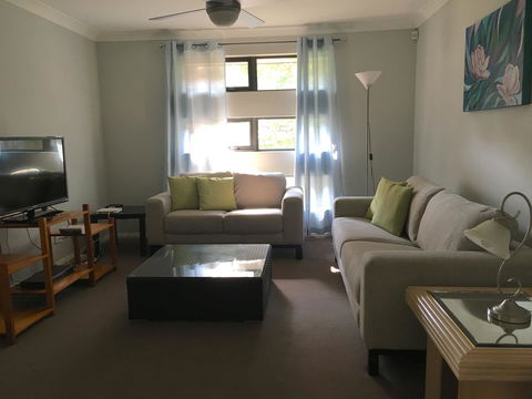 Sydney Amazing Holiday Home Bridal BnB - Accommodation Daintree 19