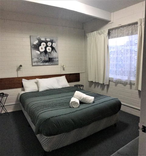 Kon Tiki Apartments - Accommodation Daintree 9