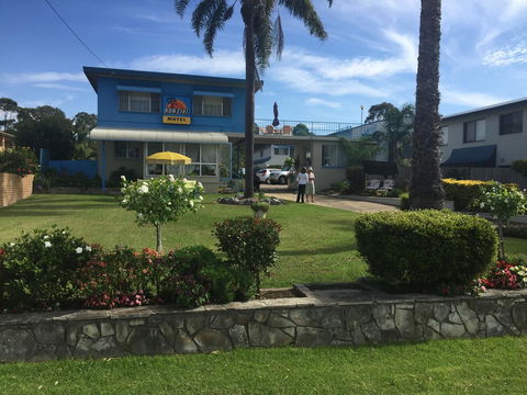 Kon Tiki Apartments - Accommodation Daintree 1