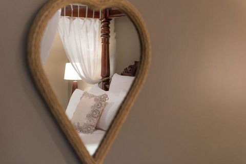 Mountainside B & B - Accommodation Daintree 23