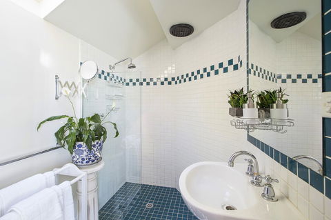 Mountainside B & B - Accommodation Daintree 19
