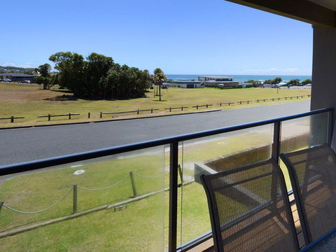2 Cliff Road - Accommodation Daintree 4