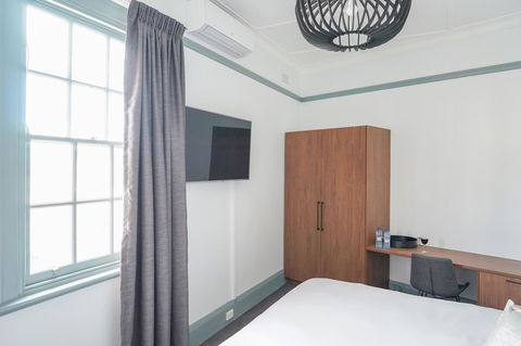 Oasis On Beamish Hotel - Accommodation Daintree 16