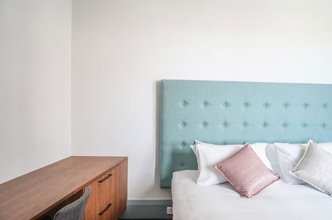 Oasis On Beamish Hotel - Accommodation Daintree 24