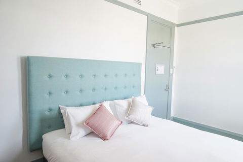 Oasis On Beamish Hotel - Accommodation Daintree 23