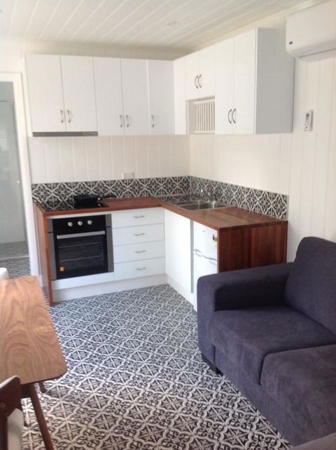Hideaway Holiday Apartments - Accommodation Daintree 11
