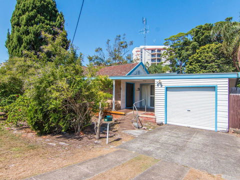 11 Peel Street - Accommodation Daintree 10