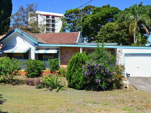 11 Peel Street - Accommodation Daintree 0