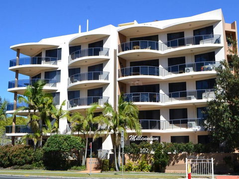 Millennium 102 With Pool In Complex - Accommodation Daintree 6