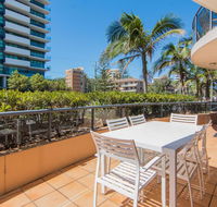 Millennium 102 with pool in complex - Accommodation Daintree