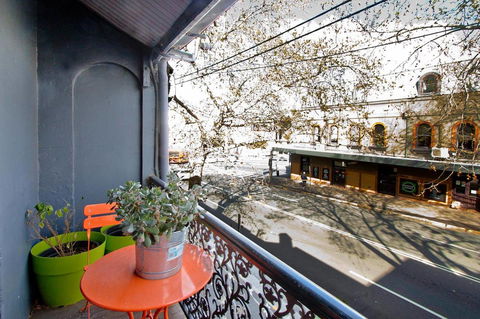 3 Storey Home Close Walk To Fox Studios SCG & City - Accommodation Daintree 24