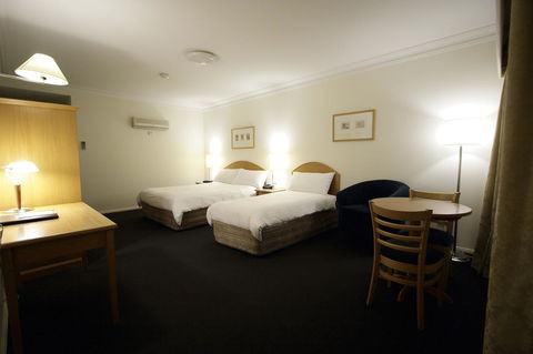 Carlyle Suites & Apartments - Accommodation Daintree 6