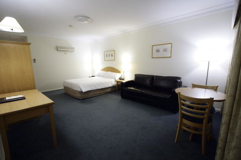 Carlyle Suites & Apartments - Accommodation Daintree 8