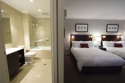 Carlyle Suites & Apartments - Accommodation Daintree 12