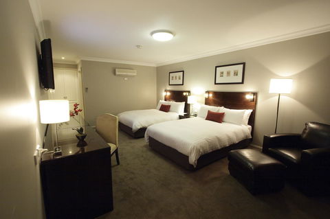 Carlyle Suites & Apartments - Accommodation Daintree 11