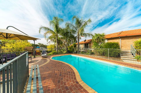 Hume Country Motor Inn - Accommodation Daintree 6