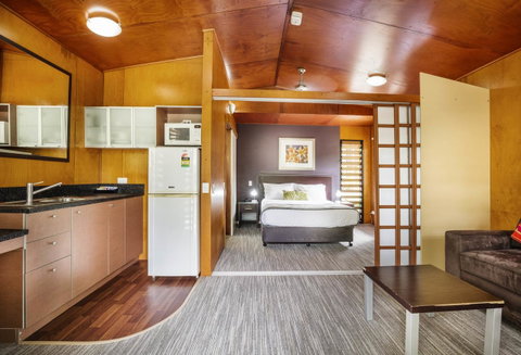 Mercure Darwin Airport Resort - Accommodation Daintree 3
