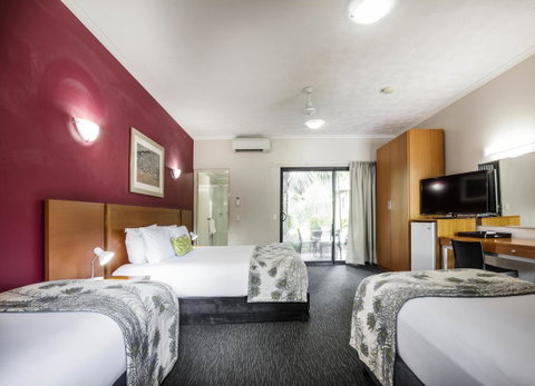 Mercure Darwin Airport Resort - Accommodation Daintree 21