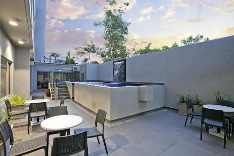 Argus Hotel Darwin - Accommodation Daintree 2