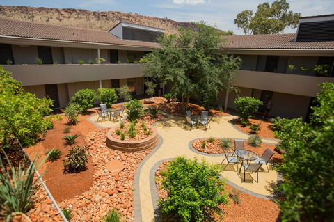Crowne Plaza Alice Springs Lasseters, An IHG Hotel - Accommodation Daintree 26