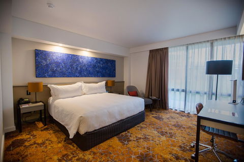 Crowne Plaza Alice Springs Lasseters, An IHG Hotel - Accommodation Daintree 27