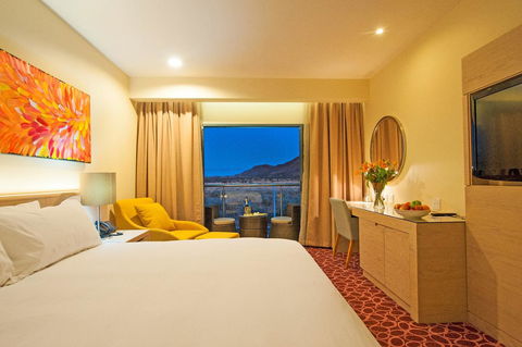 Crowne Plaza Alice Springs Lasseters, An IHG Hotel - Accommodation Daintree 19