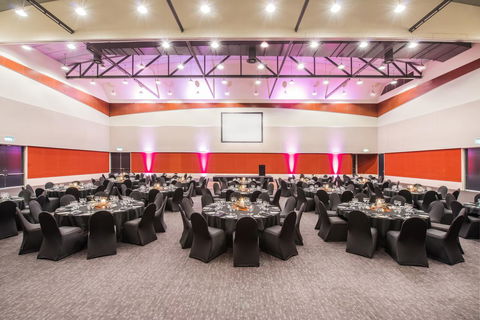 Crowne Plaza Alice Springs Lasseters, An IHG Hotel - Accommodation Daintree 40