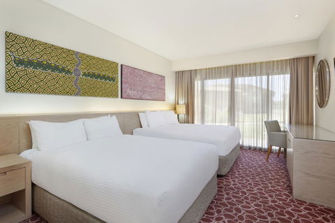 Crowne Plaza Alice Springs Lasseters, An IHG Hotel - Accommodation Daintree 8