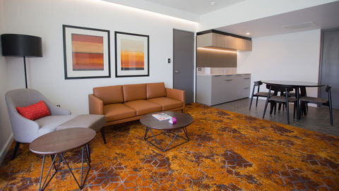 Crowne Plaza Alice Springs Lasseters, An IHG Hotel - Accommodation Daintree 39