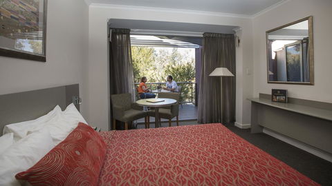 Stay At Alice Springs Hotel - Accommodation Daintree 2