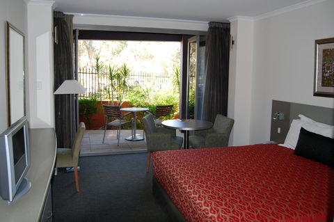 Stay At Alice Springs Hotel - Accommodation Daintree 17