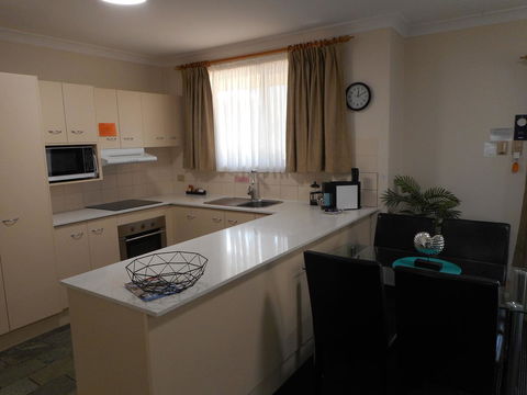 Beaches Serviced Apartments - Accommodation Daintree 26