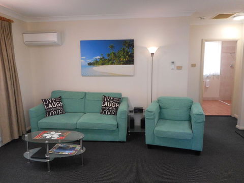 Beaches Serviced Apartments - Accommodation Daintree 25