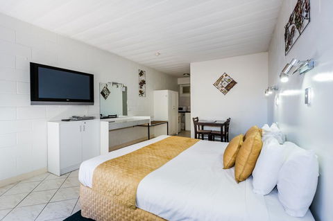 Elkira Court Motel - Accommodation Daintree 8