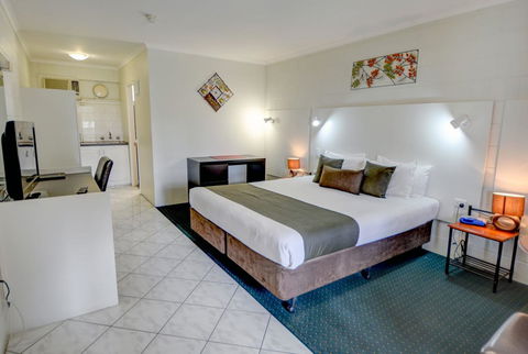 Elkira Court Motel - Accommodation Daintree 13