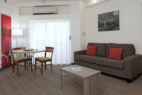 Novotel Darwin CBD - Accommodation Daintree 8