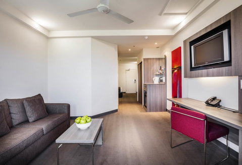 Novotel Darwin CBD - Accommodation Daintree 15
