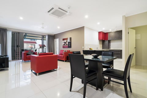 Elsey On Parap - Accommodation Daintree 19