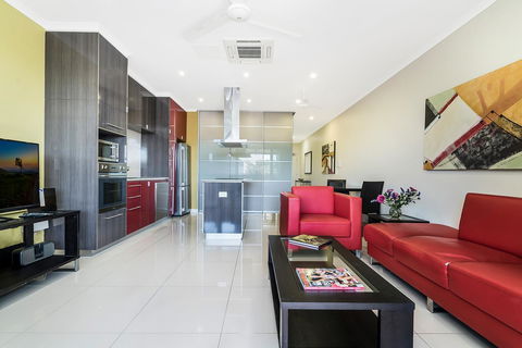 Elsey On Parap - Accommodation Daintree 14