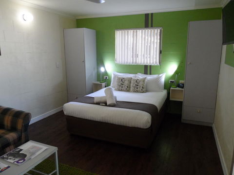 Alice On Todd Apartments - Accommodation Daintree 21