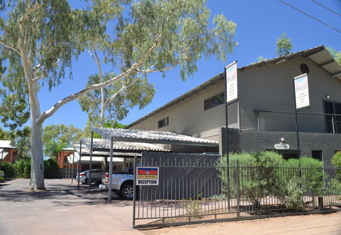 Alice On Todd Apartments - Accommodation Daintree 1