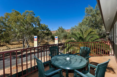 Alice On Todd Apartments - Accommodation Daintree 2
