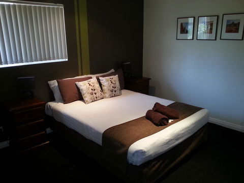 Alice On Todd Apartments - Accommodation Daintree 10