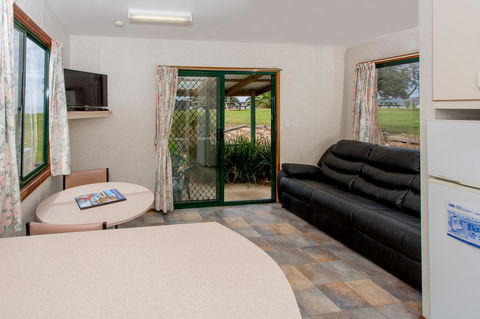 Ingenia Holidays Eden Beachfront - Accommodation Daintree 3
