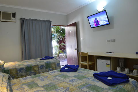 Goldfields Hotel Motel - Accommodation Daintree 0