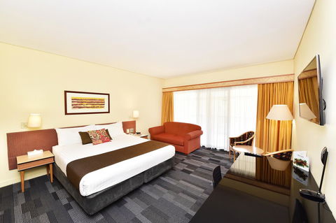 Mercure Alice Springs Resort - Accommodation Daintree 5