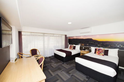 Mercure Alice Springs Resort - Accommodation Daintree 7
