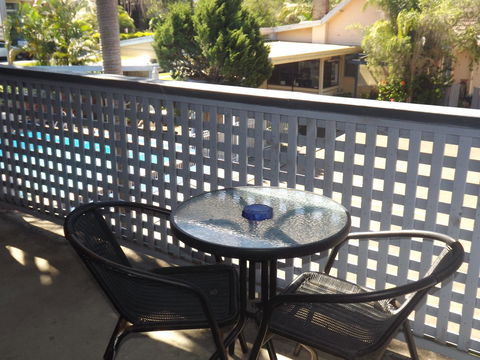 Golden Sands Motor Inn - Accommodation Daintree 6